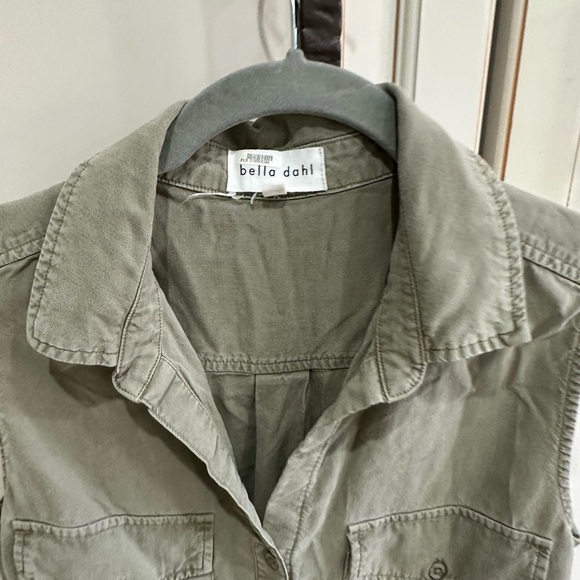 Bella Dahl
Drawstring Utility Romper (D2) - Picture 5 of 5